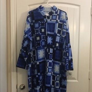 Blue and White Fleece Robe Large Zipper Front